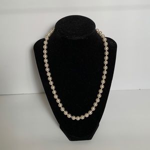 Pearl necklace